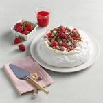 Cadbury Strawberry Chocolate Mini Easter Eggs Pack 118g