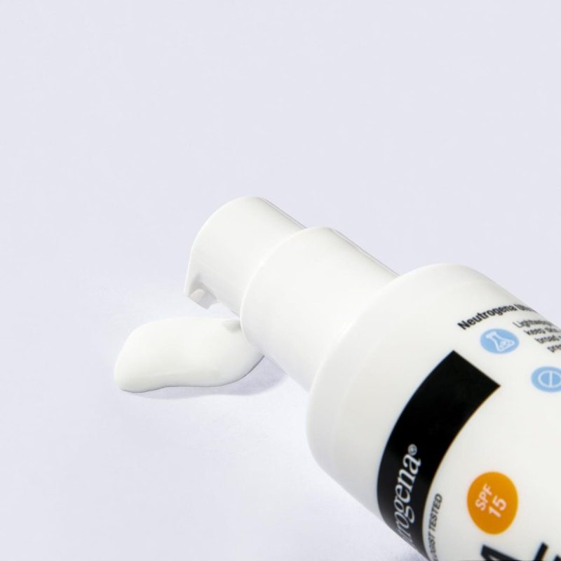 Neutrogena Ultra Gentle Daily Face Moisturiser Sensitive SPF15 100ml