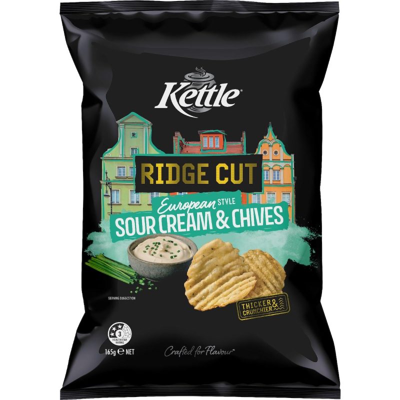 Kettle Ridge Cut Potato Chips European Sour Cream And Chives 165g