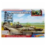Hot Wheels Mario Kart Luigi Thwomp Ruins Slide Track Set