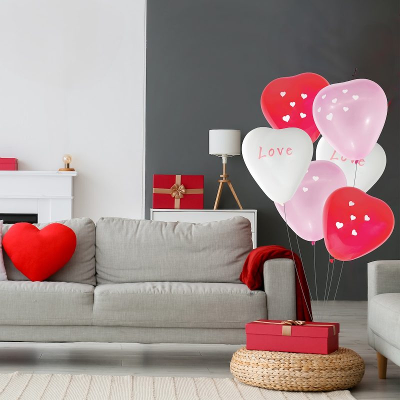 Mirabella Valentines Day Love Heart Balloons 6 Pack