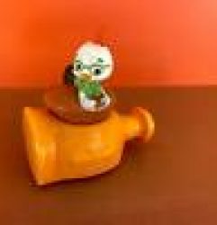 Disney-Chicken-Little-Spinning-Top-Acorn-Car-Action-Figure-Kids-Toy-154122785131